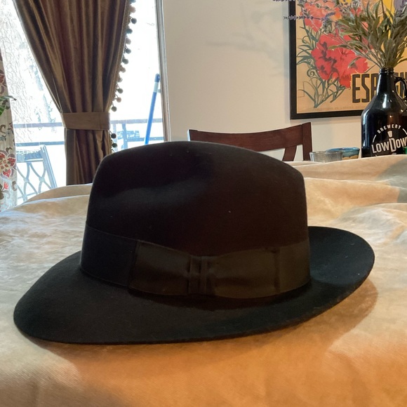 ✨SOLD✨Goorin Bros Spanish King All-Black Fedora - Picture 4 of 9